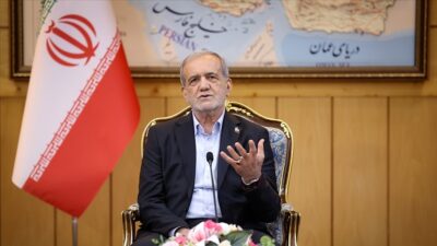 İtimad gazetesinin haberine göre, Pezeşkiyan, ülkenin batısındaki Senendec kentini ziyareti