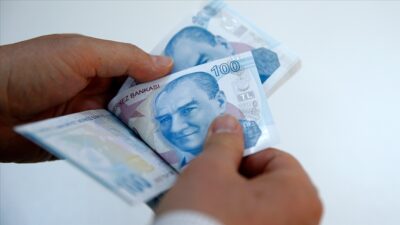 TÜRK-İŞ’in geçen yıl asgari ücretin yüzde 30 artışla 2025 yılı