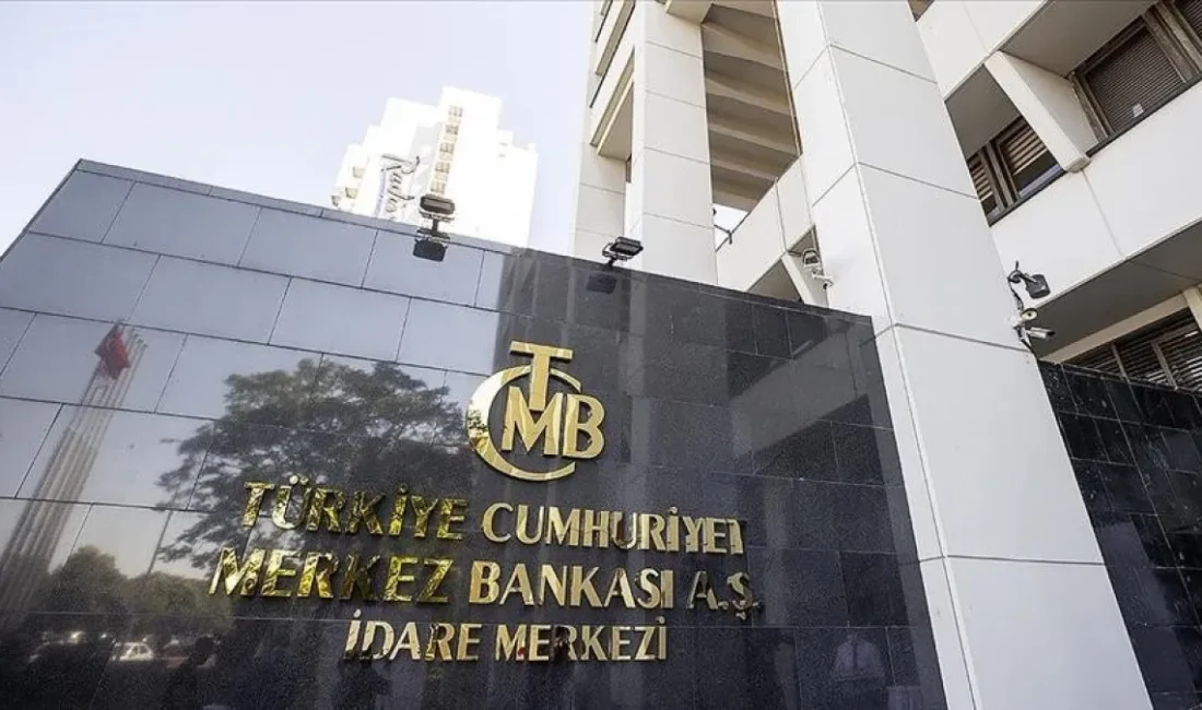 TCMB, kredi kartı işlemlerine uygulanacak aylık azami faiz oranlarını, kartın