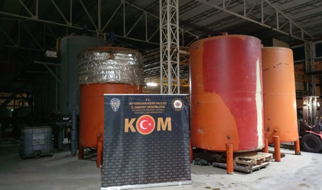 AFYONKARAHİSAR (AA) – Afyonkarahisar'ın Sandıklı ilçesinde düzenlenen operasyonda 20 ton