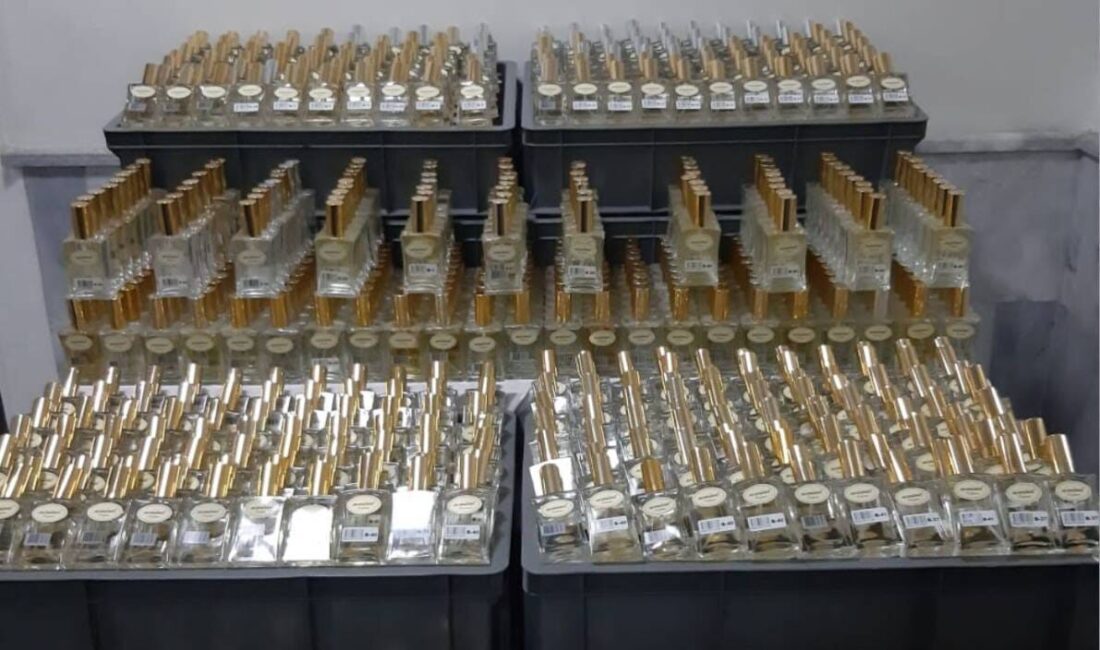 AFYONKARAHİSAR (AA) – Afyonkarahisar'da düzenlenen kaçakçılık operasyonunda bir kişi gözaltına