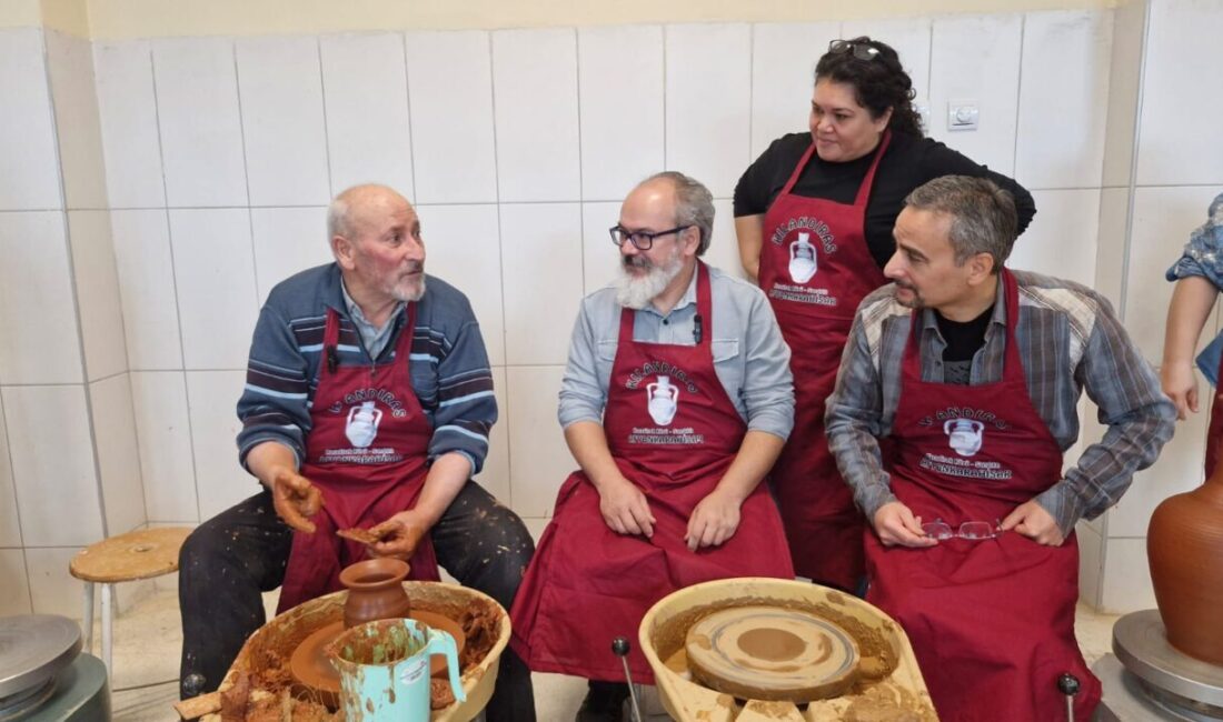 AFYONKARAHİSAR (AA) – Afyon Kocatepe Üniversitesi'nde (AKÜ) "Kılandıras testisi" atölye