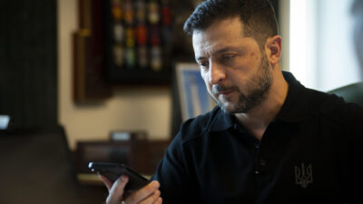 Ukrayna Devlet Başkanı Volodimir Zelenskiy, sanal medya hesabından yaptığı paylaşımda,