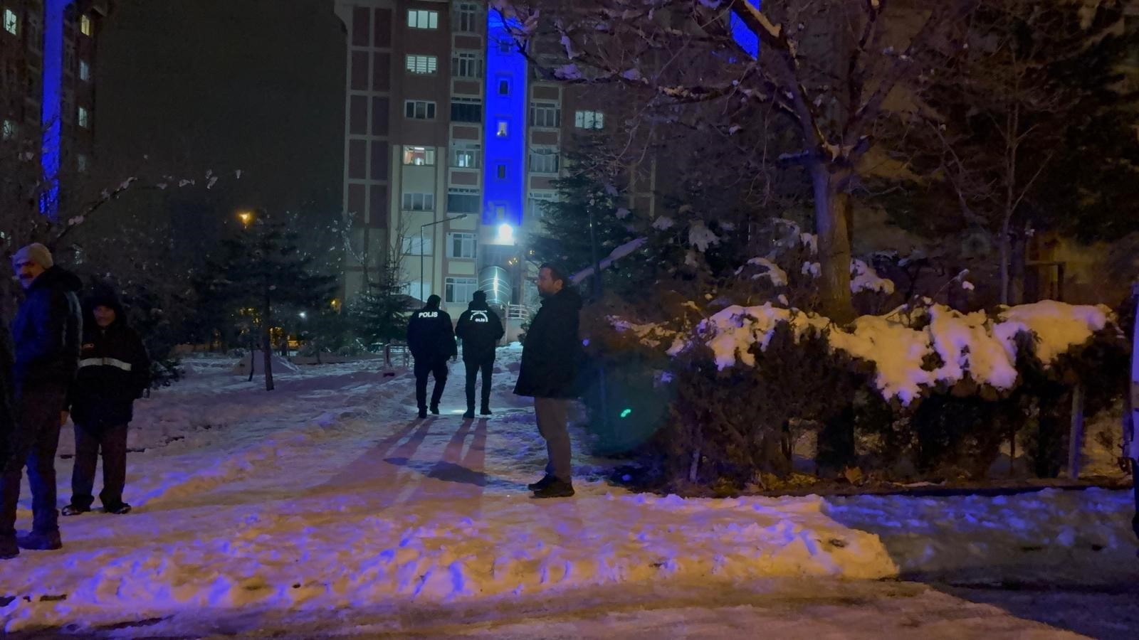 Karne tartışması ölümle bitti: lise öğrencisi 6. kattan atlayarak canına kıydı