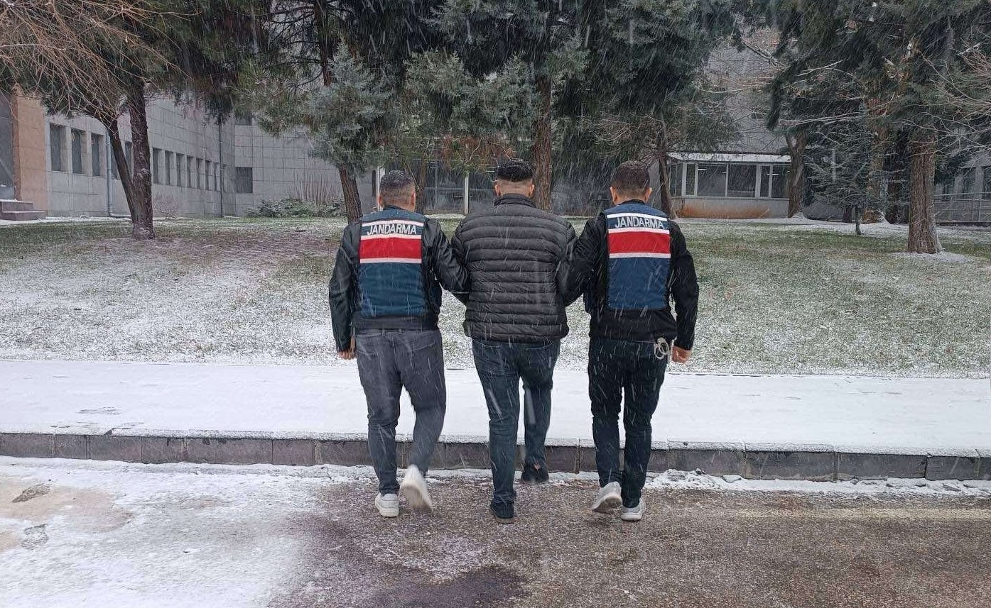 Cinayet zanlıları enselendi!