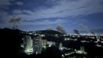 Patlamaların bir askeri üs yakınlarında gerçekleşmesi ve bölgede elektriğin kesilmesi,
