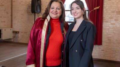 Ailelerin ve şahitlerin huzurunda gerçekleştirilen törende Başkan Burcu Köksal, genç