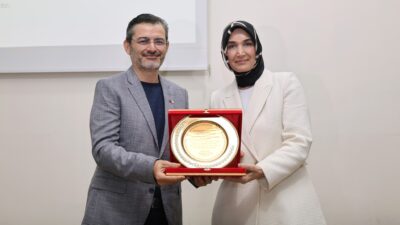 Törenin en duygusal anları, AKÜ Kurucu Rektörü merhum Prof. Dr.