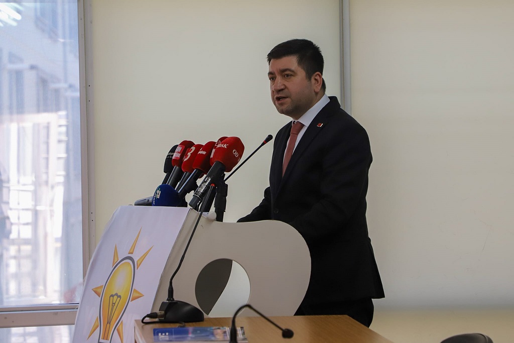 “Milli değerlerle örtüşmeyen paylaşımlar kabul edilemez”