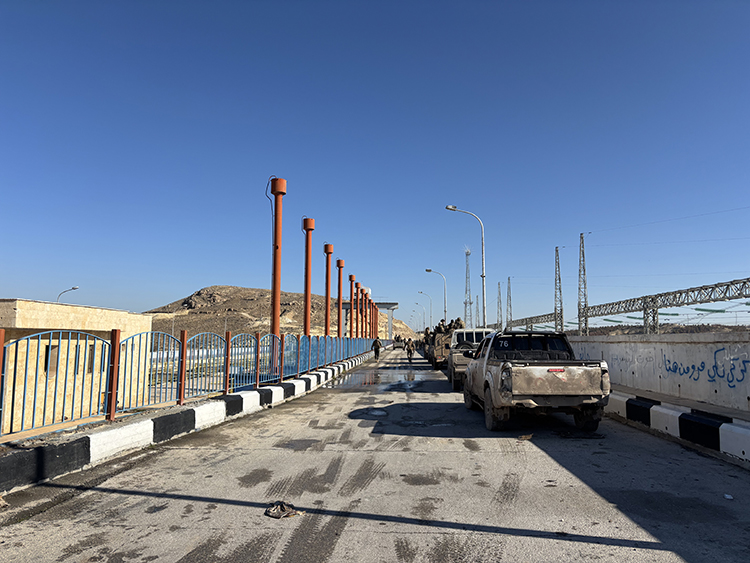 Suriye ordusu, Tişrin Barajı’nı YPG/SDG’den aldı