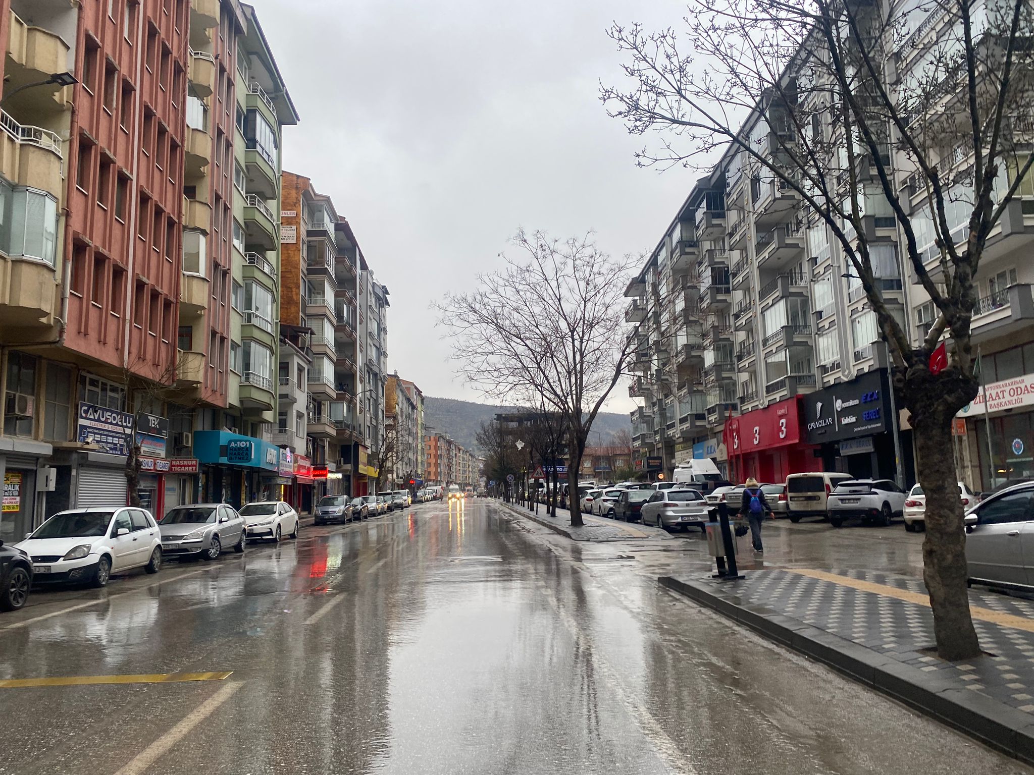 Afyon yağmurlu bir sabaha merhaba dedi!