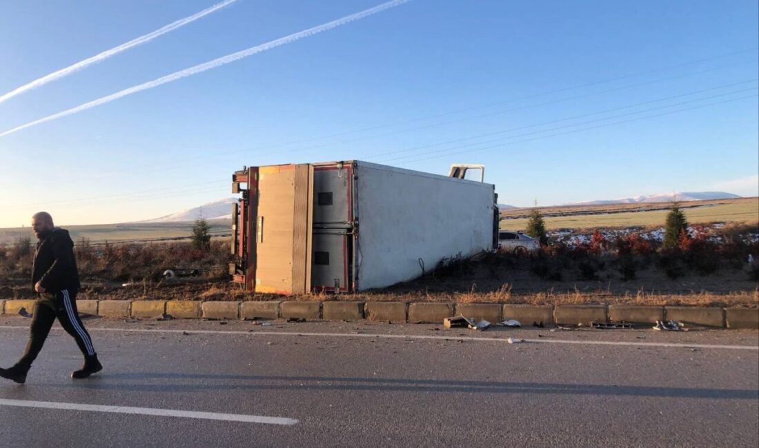 AFYONKARAHİSAR (AA) – Afyonkarahisar'da kamyon ile otomobilin çarpışması sonucu 1