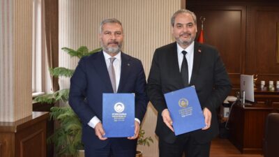 PharmAfsü Altyapısı Milli İlaç İçin Kullanılacak Anadolu Üniversitesi Rektörü Prof.