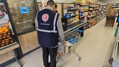 Market rafları ve kasalar mercek altında Ekipler, özellikle iftar ve