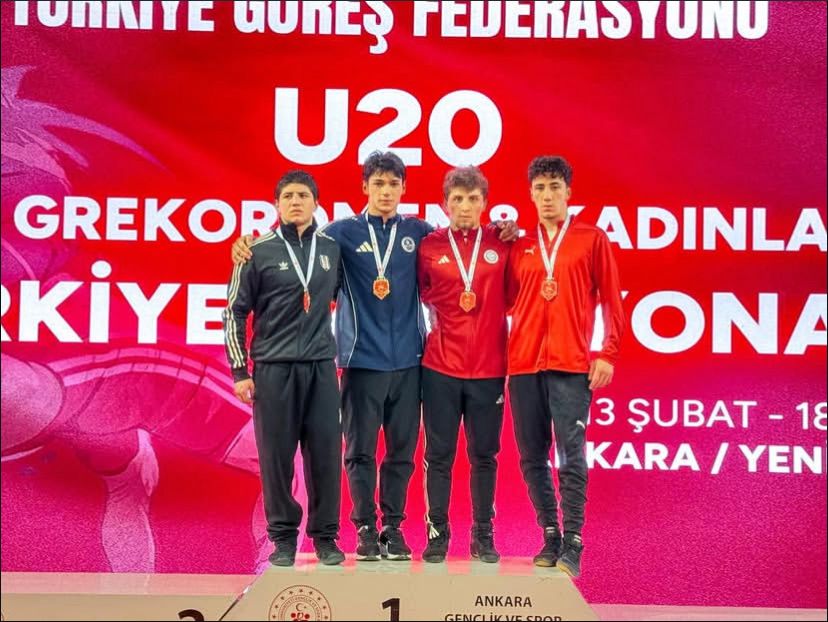 Şampiyonada 74 kilogram kategorisinde mücadele eden Umut Talha Uslu, sergilediği