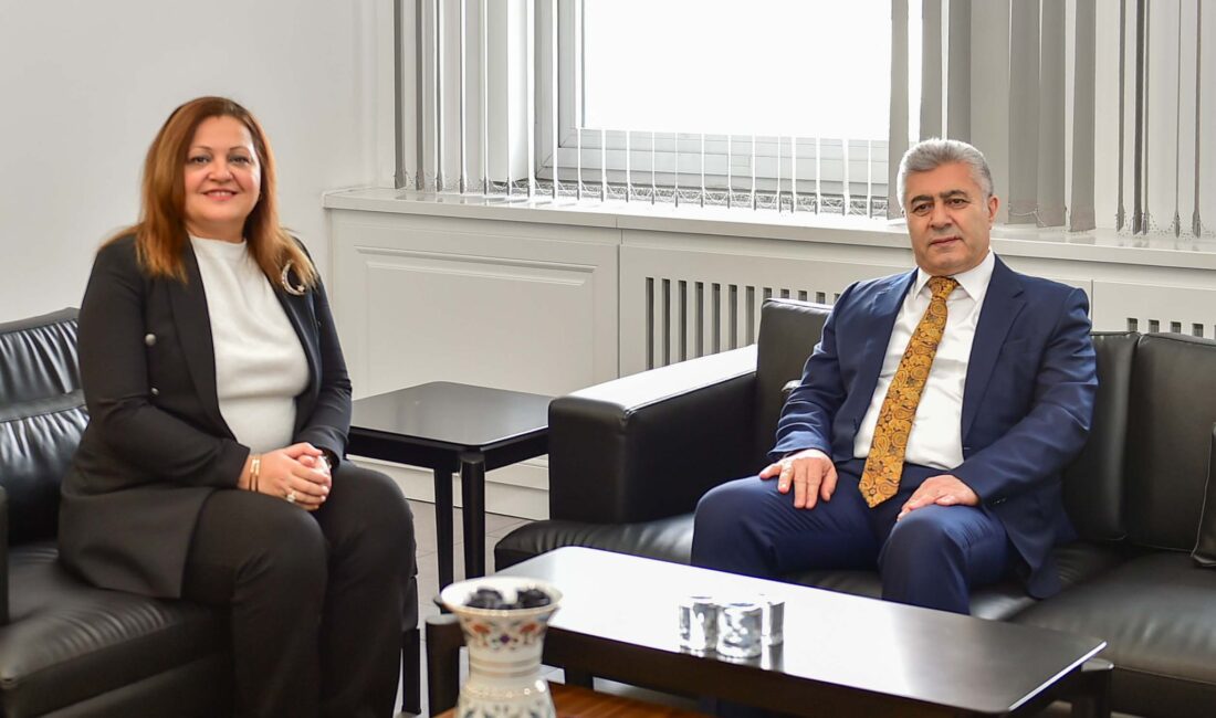 Afyonkarahisar Belediye Başkanı Burcu Köksal, Yargıtay Cumhuriyet Başsavcısı Muhsin Şentürk’ü