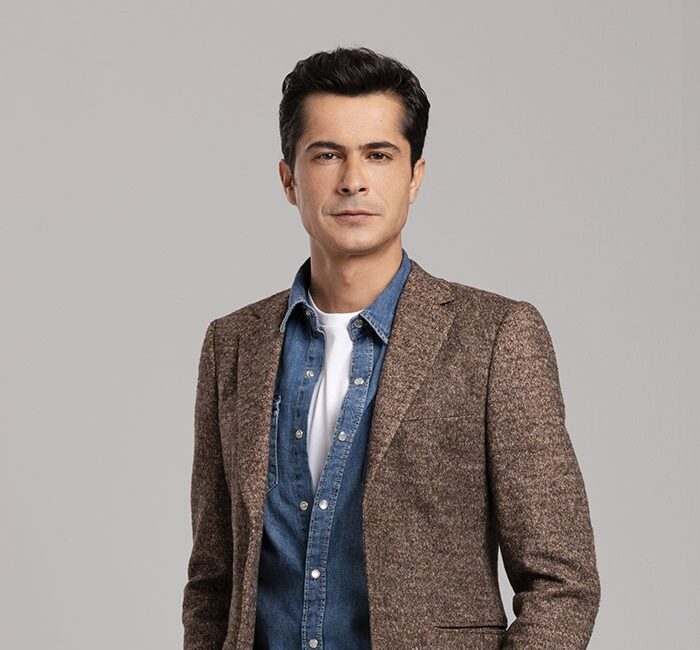 Operasyonda çok sayıda tanıdık yüz var Operasyon kapsamında gözaltına alınan