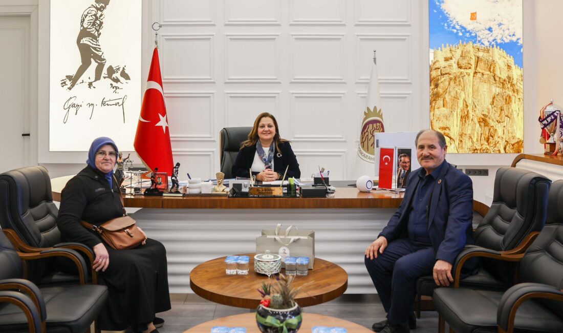 Dört mahalle muhtarıyla temas Başkan Köksal’ın makamında ağırladığı heyette kentin