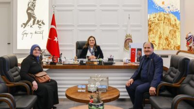 Dört mahalle muhtarıyla temas Başkan Köksal’ın makamında ağırladığı heyette kentin