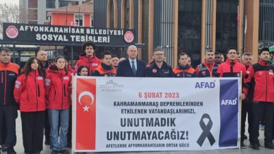 Afyon Kalesi’ne “Unutmayacağız” Pankartı Program kapsamında kentin simgesi olan tarihi