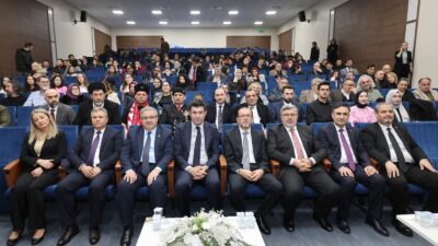 Yönetmenliğini Taner Elhan’ın yaptığı, yapımcılığını Baran Kul’un üstlendiği filmde oyuncu