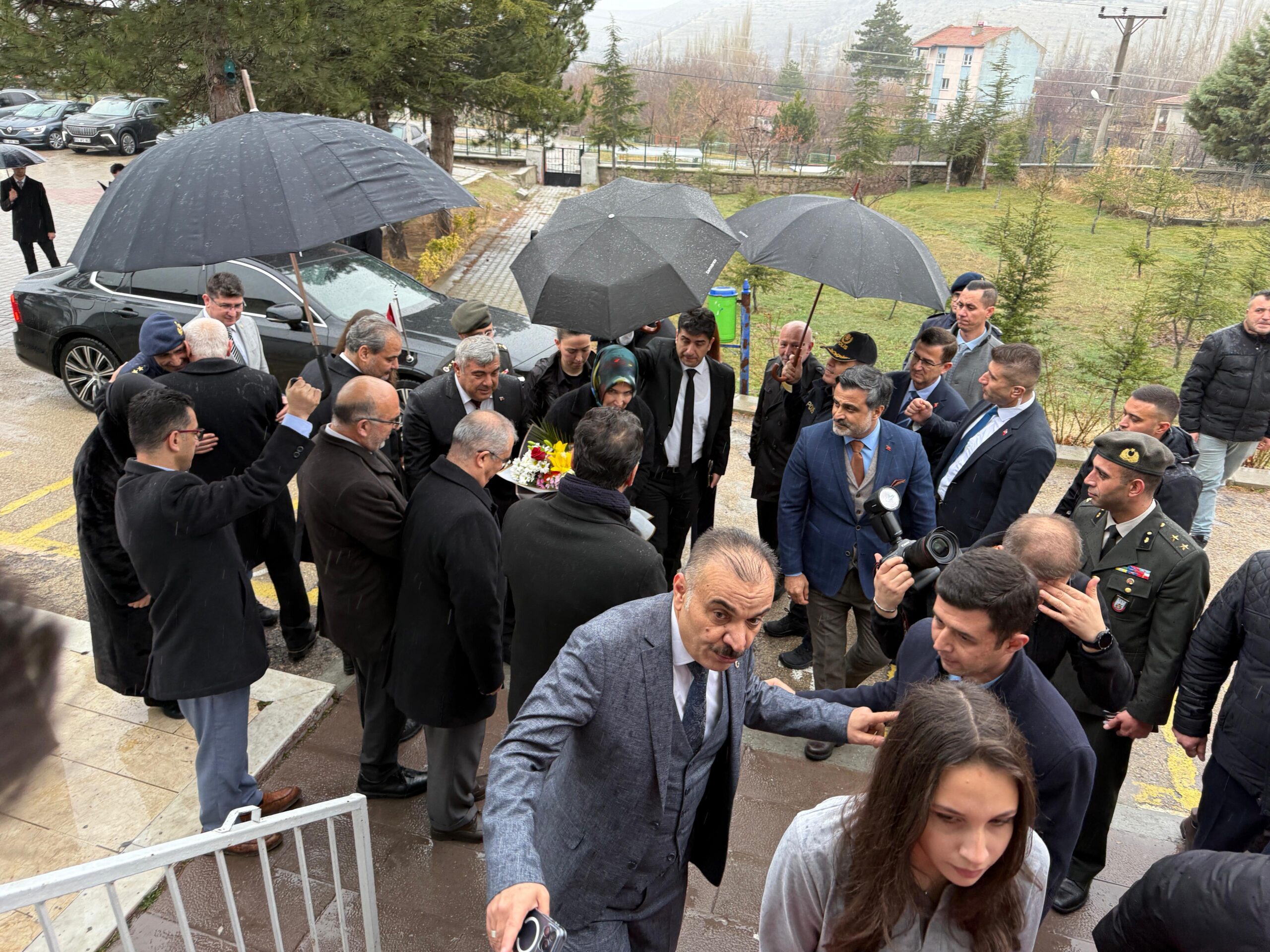 Kışlacık’ta şehit İsmail Çınar’ın adı ortaokulda yaşatılacak