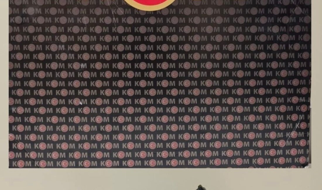 İş yeri ve araçta aramalar yapıldı Polis ekiplerinin titiz çalışmaları