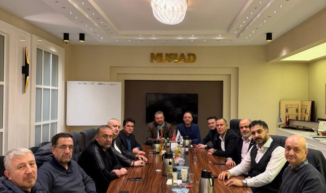 MÜSİAD Afyonkarahisar Başkanı ve yönetim kurulu üyelerinin ev sahipliğinde gerçekleşen