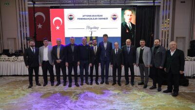 Yoğun katılımla gerçekleşen programda birlik, beraberlik ve dayanışma mesajları ön