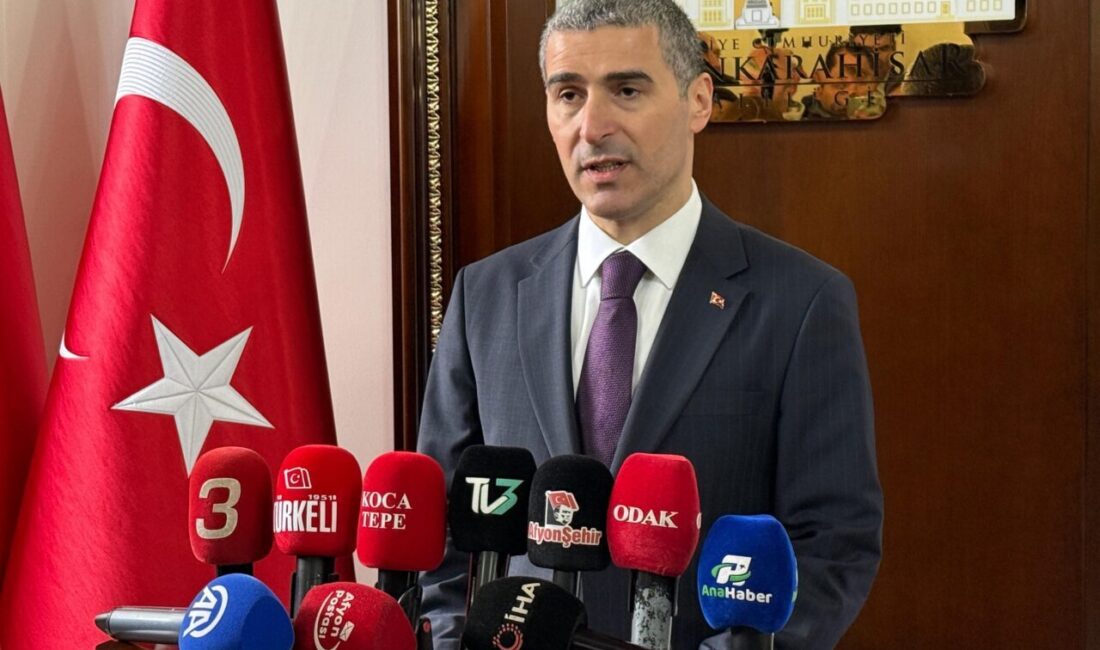 AFYONKARAHİSAR (AA) – Resmi Gazete'de yayımlanan Valiler Kararnamesi ile Afyonkarahisar'a