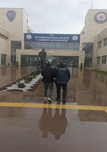 FETÖ’den hapis cezası ile aranan şahsı polis yakaladı