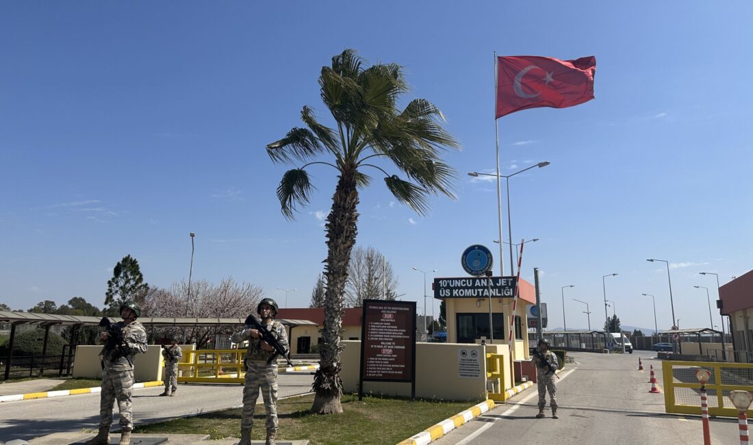 Milli Savunma Bakanlığının sosyal medya hesabından bir fotoğraf paylaşıldı. Fotoğrafta