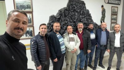 Gönül bağları yıllara meydan okudu Mezuniyetlerinin üzerinden yaklaşık 28 yıl