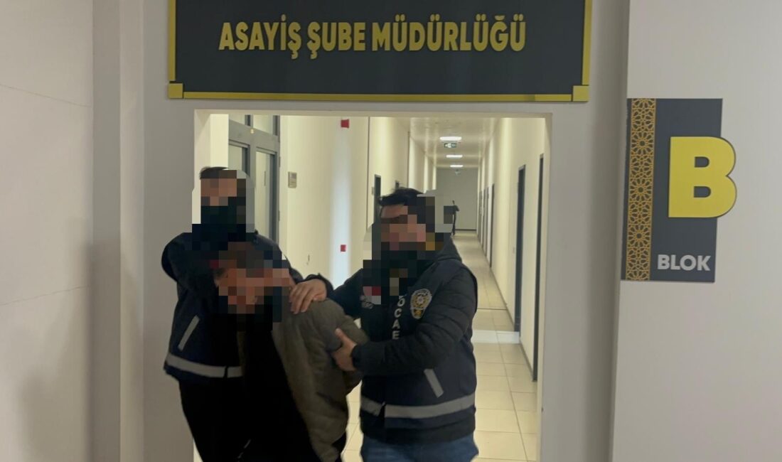 Olay, bugün Çayırova ilçesinde bir evde meydana geldi. Edinilen bilgiye