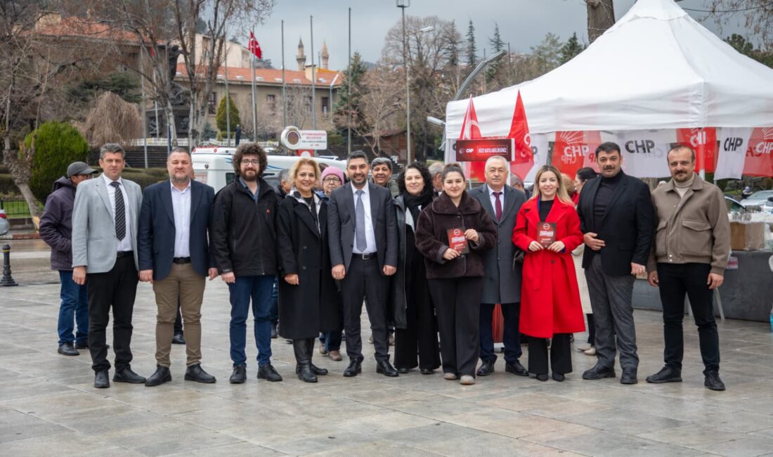 Cumhuriyet Halk Partisi Afyonkarahisar İl Başkanı Hasan Karadeniz, “Katlanmak Zorunda