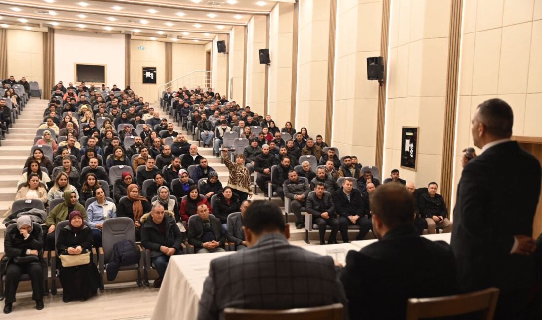 Göreve geldiği günden bu yana belediye personelinin emeğine ve fedakârlığına