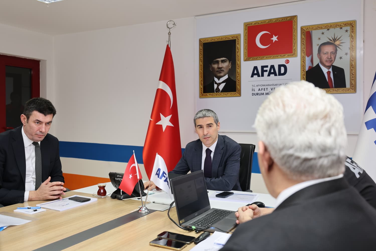 Afyonkarahisar Valisi Dr. Naci Aktaş’tan AFAD’a ziyaret