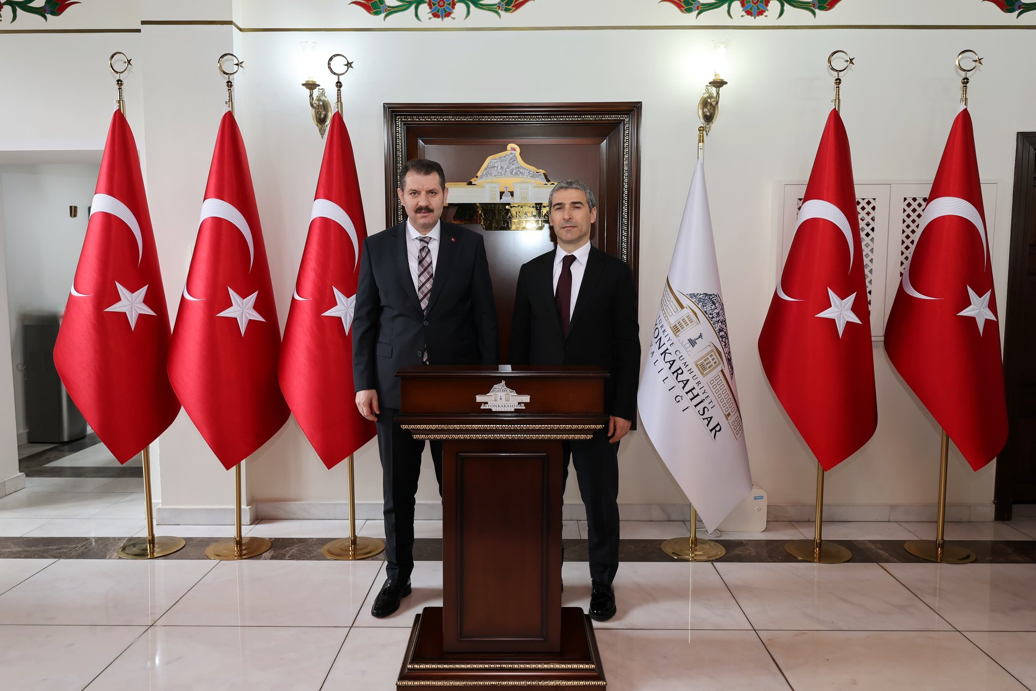 Milli Savunma Bakan Yardımcısı Salih Ayhan’dan Vali Aktaş’a ziyaret