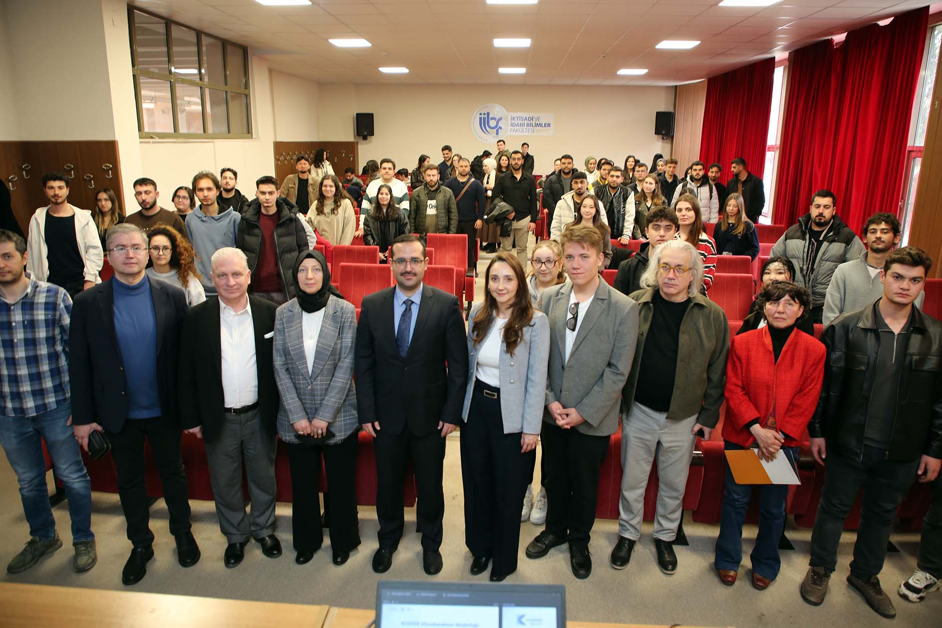 İİBF’de “Girişimcilikte KOSGEB’in Yeri” anlatıldı