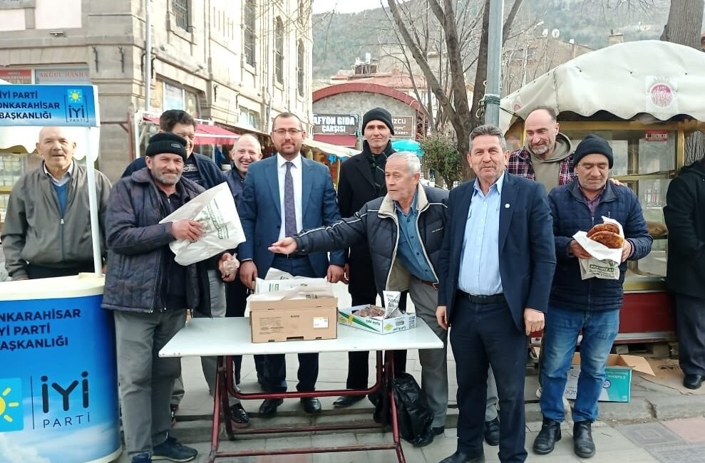Ramazan ayının sadece oruç tutmakla sınırlı olmayan; paylaşmanın, yardımlaşmanın ve