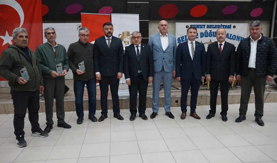 Şuhut Belediyesi tarafından yapılan geleneksel personel iftar programına yoğun katılım