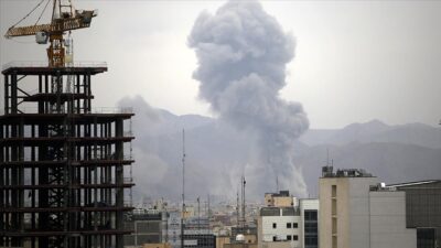 ABD-İsrail’in 28 Şubat’ta saldırı başlattığı İran’ın başkenti Tahran’da art arda