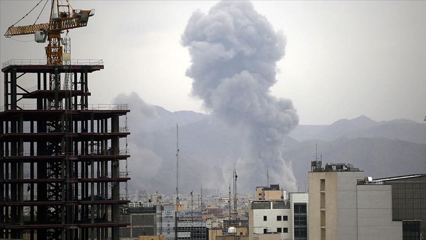 ABD-İsrail’in 28 Şubat’ta saldırı başlattığı İran’ın başkenti Tahran’da art arda