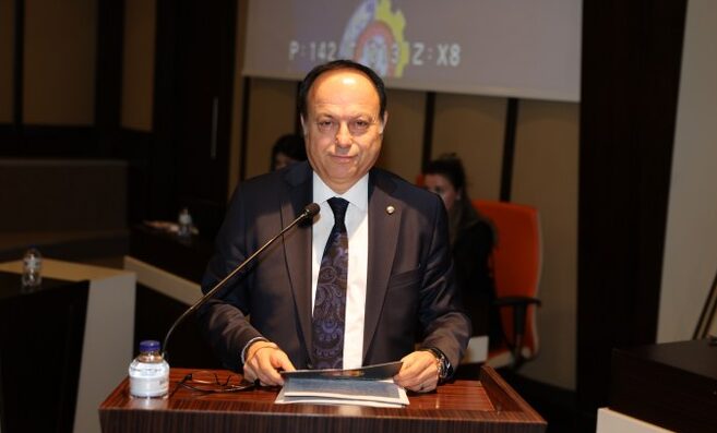 Toplantıda tebrik ve başsağlığı mesajları ile konuşmasına başlayan Başkan Serteser,