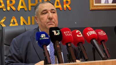 Toplantıda konuşan Muhammet Mısırlıoğlu, Türkiye’nin içinden geçtiği ekonomik süreci eleştirdi.