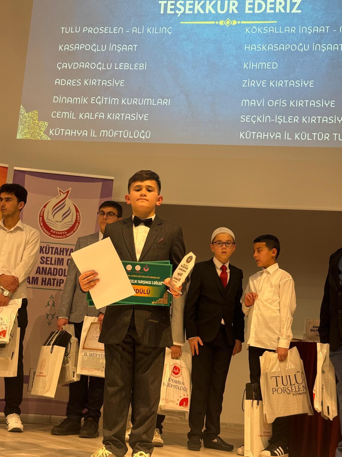 Afyon’un minik hafızı göğsümüzü kabarttı!