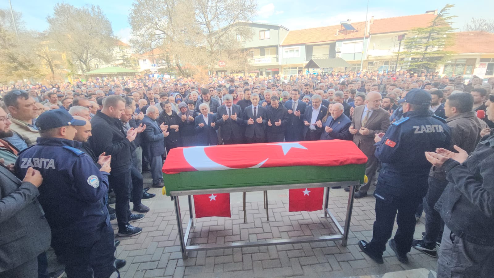 Ali Dede Savaş son yolculuğuna uğurlandı