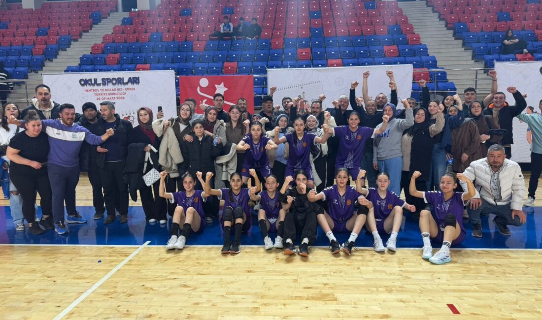 Final müsabakasında rakip tanımadılar Turnuva boyunca sergilediği disiplinli oyun ve
