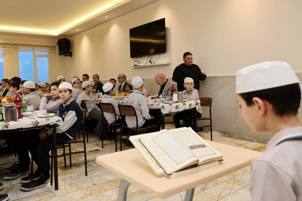 AFYONKARAHİSAR (AA) – Afyonkarahisar Valisi Naci Aktaş, Erkmen Yatılı Kur'an