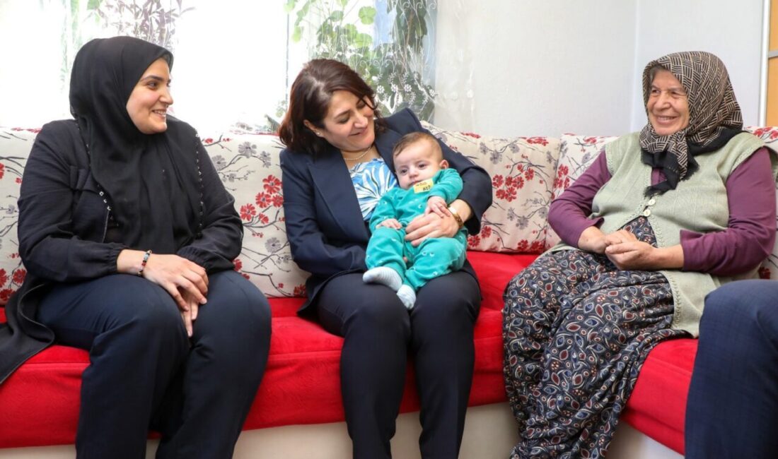 AFYONKARAHİSAR (AA) – Afyonkarahisar'da doğum oranlarındaki düşüşe dikkat çekmek ve